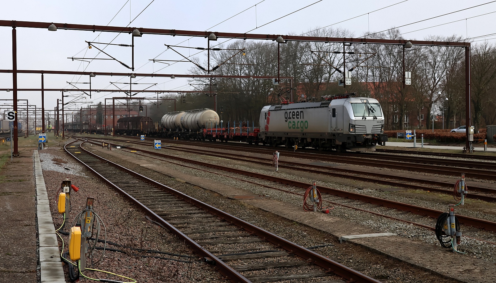 Akiem/GreenCargo 193 482-7 REV/MMAL/31.01.24 mit Güterzug Einfahrt Pattburg/DK 20.03.2026