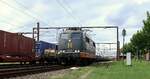 HCRD 162.004  Fitzcarraldo  oder 151 057-7 REV/NNR9/18.12.17, Verl/HSR9/02.12.25 wurde hier kurz vor ihrer Ausfahrt von meiner Tochter fotografiert.